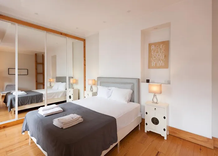 Flh Cais Sodre Spacious Apartmán *