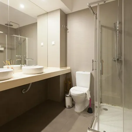 Flh Cais Sodre Spacious ליסבון