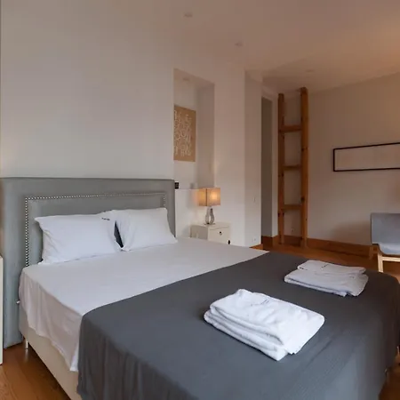 Flh Cais Sodre Spacious דירה *